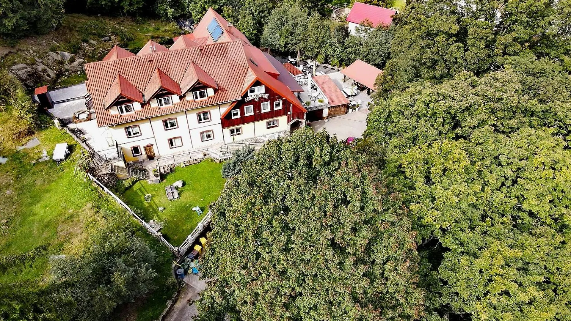 Harmont Montis- Dawna Zajacowka- Idealna Lokalizacja - Lesna Enklawa W Centrum Miasta! Sauna, Masaze, Zabiegi Spa! Szklarska Poreba Poland