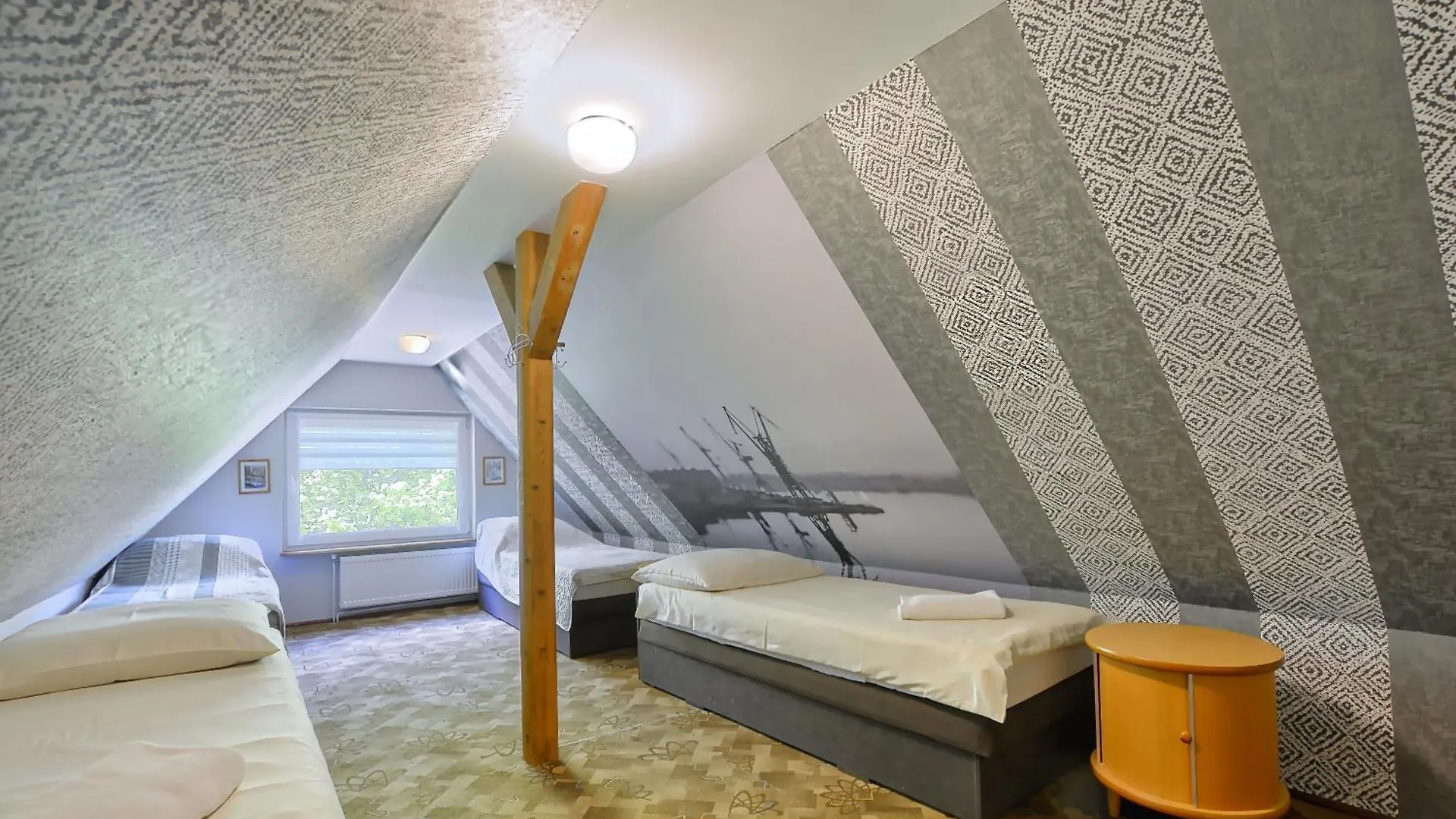 ** Bed & Breakfast Harmont Montis- Dawna Zajacowka- Idealna Lokalizacja - Lesna Enklawa W Centrum Miasta! Sauna, Masaze, Zabiegi Spa! Szklarska Poreba Poland
